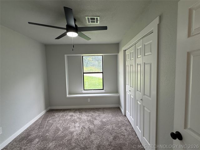 338 E 40th Street, Sand Springs, OK 74063