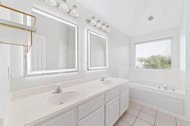 22314 Laguna Trace Court, Richmond, TX 77407