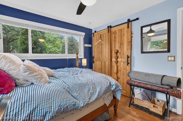 3937 Highcrest Drive, Brighton, MI 48116