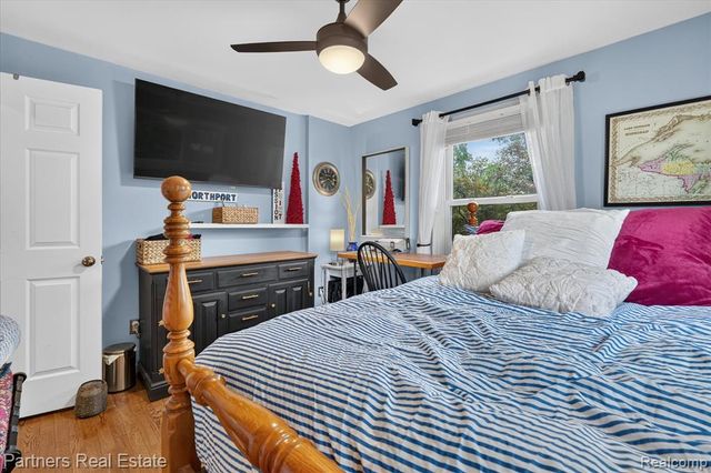 3937 Highcrest Drive, Brighton, MI 48116