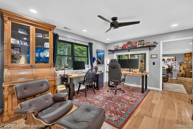 3937 Highcrest Drive, Brighton, MI 48116