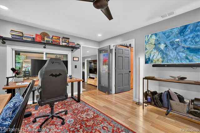 3937 Highcrest Drive, Brighton, MI 48116