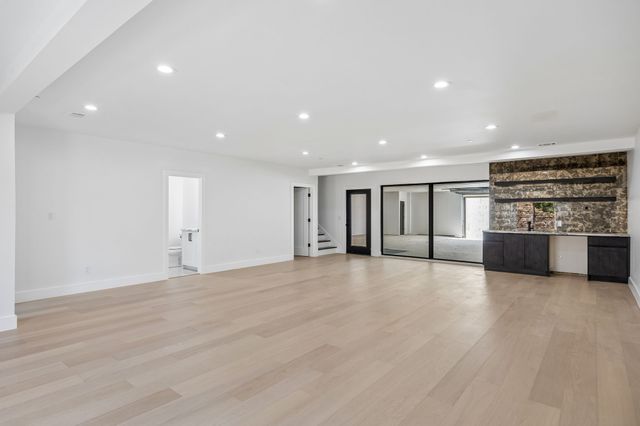2800 N Kimball Avenue, Southlake, TX 76092