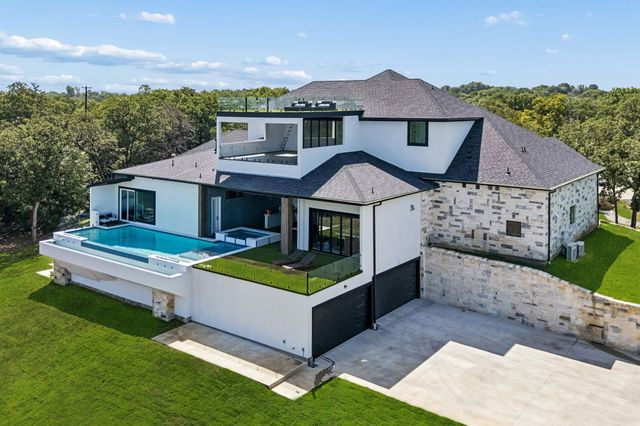 2800 N Kimball Avenue, Southlake, TX 76092