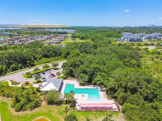 4768 WHITE SANDERLING COURT, Tampa, FL 33619