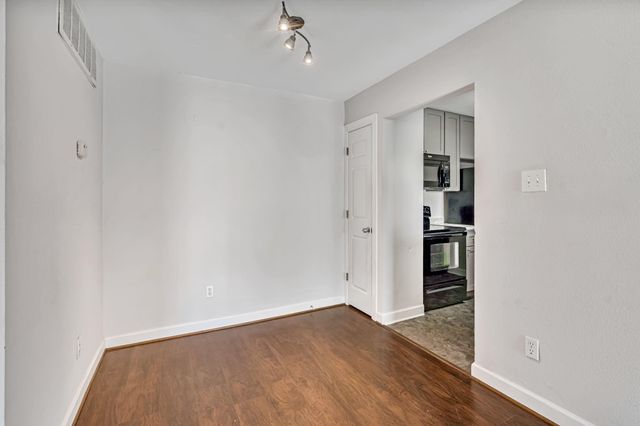 2800 Jeanetta Street 602, Houston, TX 77063