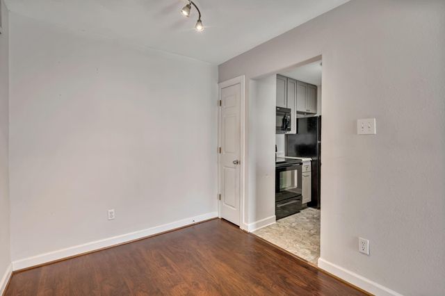 2800 Jeanetta Street 602, Houston, TX 77063