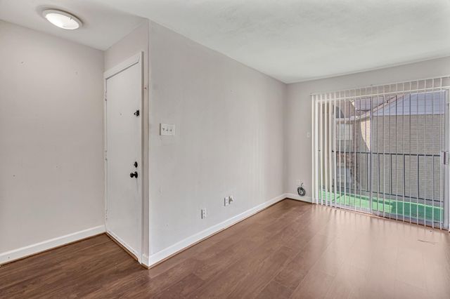 2800 Jeanetta Street 602, Houston, TX 77063