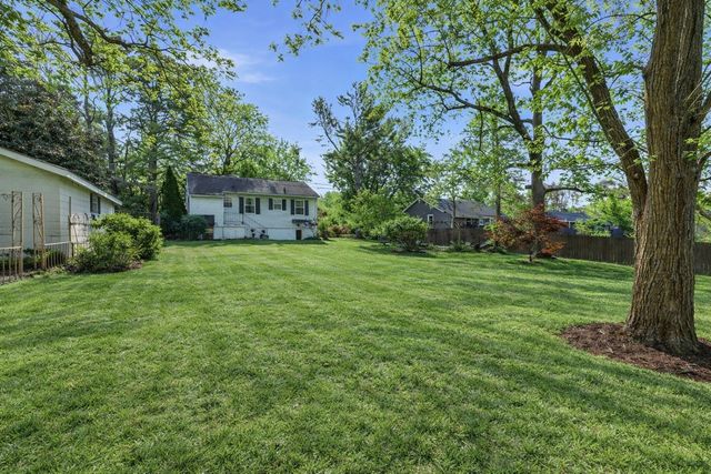 1206 Cleves St, Old Hickory, TN 37138