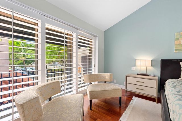 200 COCOANUT AVENUE 5, Sarasota, FL 34236