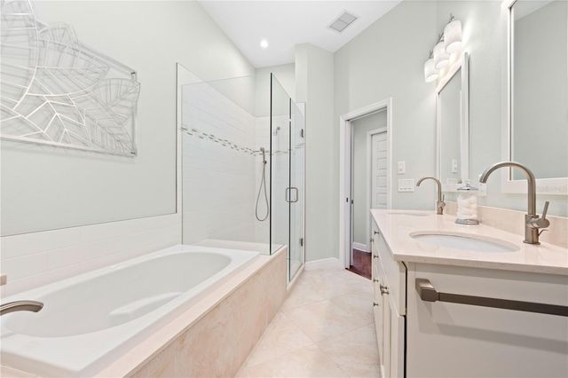 200 COCOANUT AVENUE 5, Sarasota, FL 34236