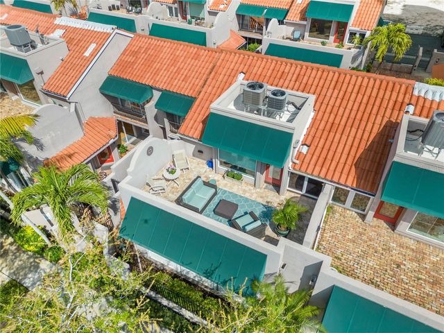 200 COCOANUT AVENUE 5, Sarasota, FL 34236