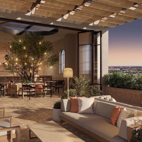 11 NE 6 th 2808, Miami, FL 33132