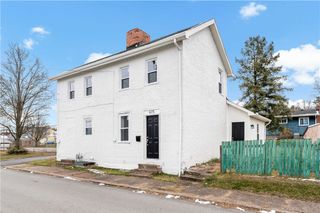 615 6th Ave, Elizabeth Twp/boro, PA 15037