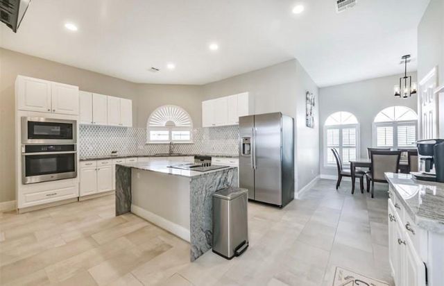 8002 Harbor Point Drive, Houston, TX 77071