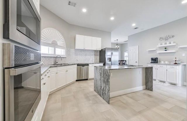8002 Harbor Point Drive, Houston, TX 77071