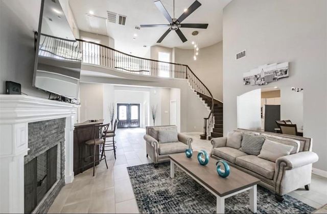 8002 Harbor Point Drive, Houston, TX 77071