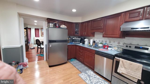 33 BALLYHAUNIS CT, Lutherville Timonium, MD 21093