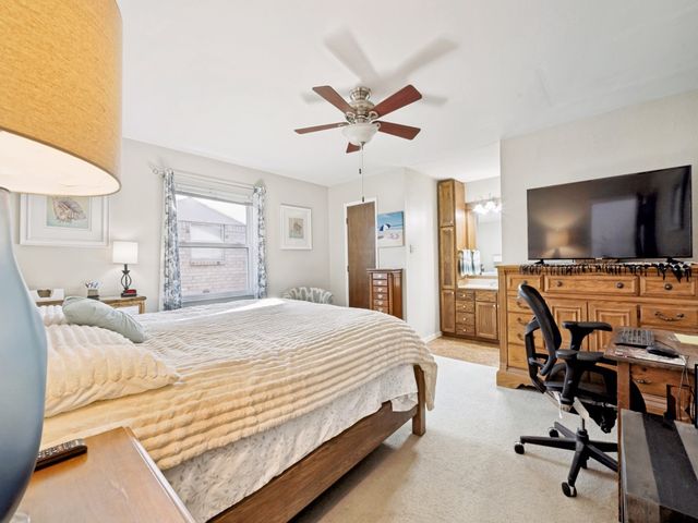 6484 Old Mill Circle, Watauga, TX 76148