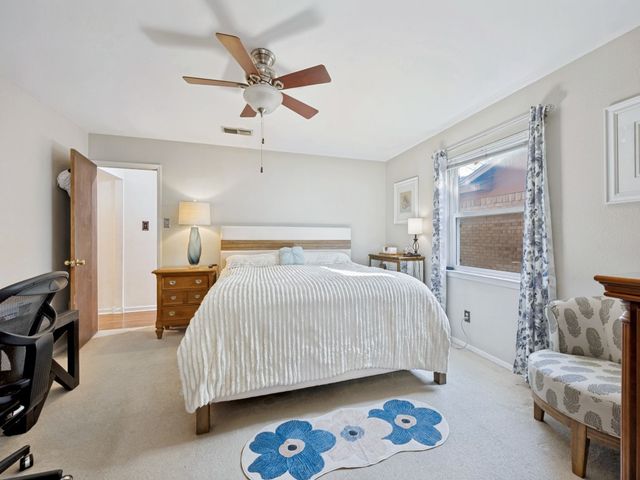 6484 Old Mill Circle, Watauga, TX 76148