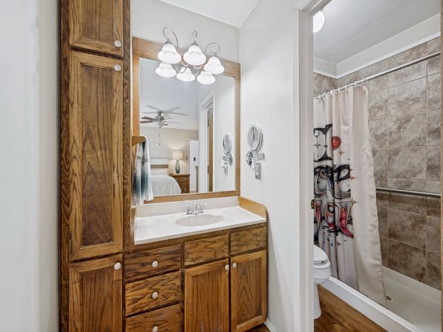 6484 Old Mill Circle, Watauga, TX 76148