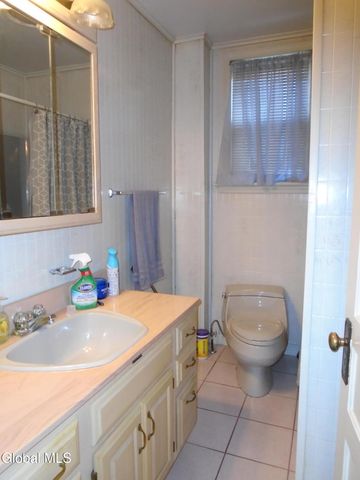 1933 Wabash Avenue, Schenectady, NY 12306