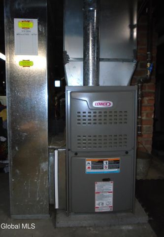 1933 Wabash Avenue, Schenectady, NY 12306