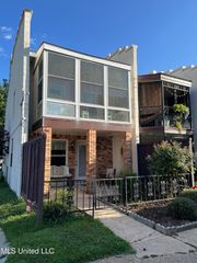 2501 Gulf Avenue, 22, Gulfport, MS 39501