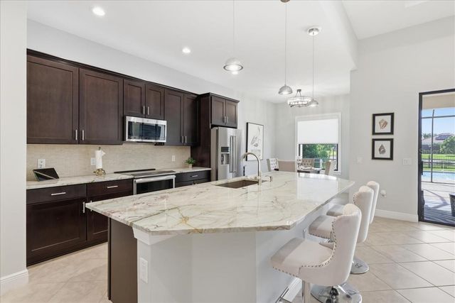 10181 BELCREST BOULEVARD, Fort Myers, FL 33913