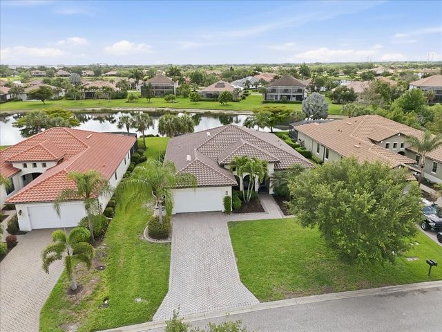 10181 BELCREST BOULEVARD, Fort Myers, FL 33913