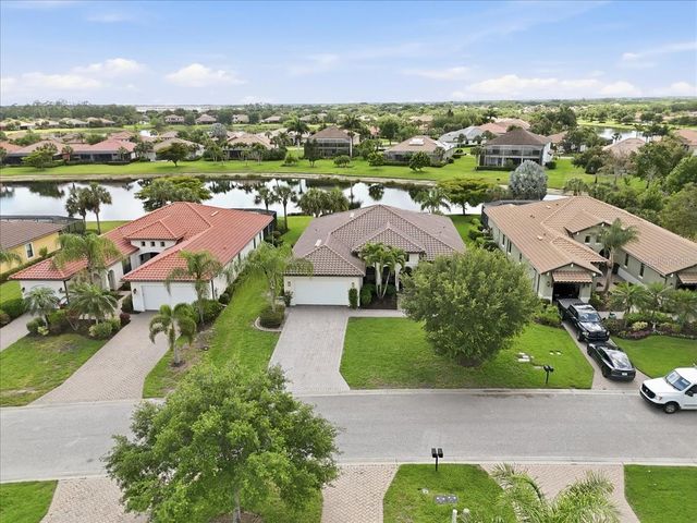 10181 BELCREST BOULEVARD, Fort Myers, FL 33913