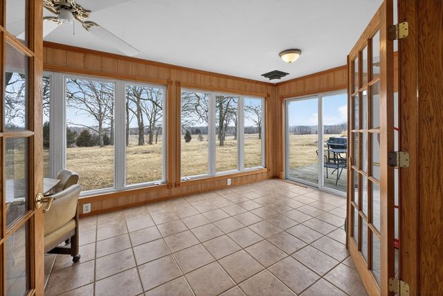 11216 St Croix Trail, North Branch, MN 55056