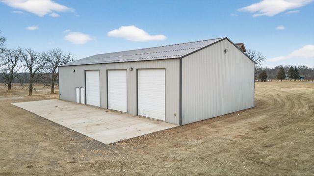 11216 St Croix Trail, North Branch, MN 55056