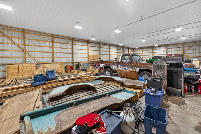 11216 St Croix Trail, North Branch, MN 55056