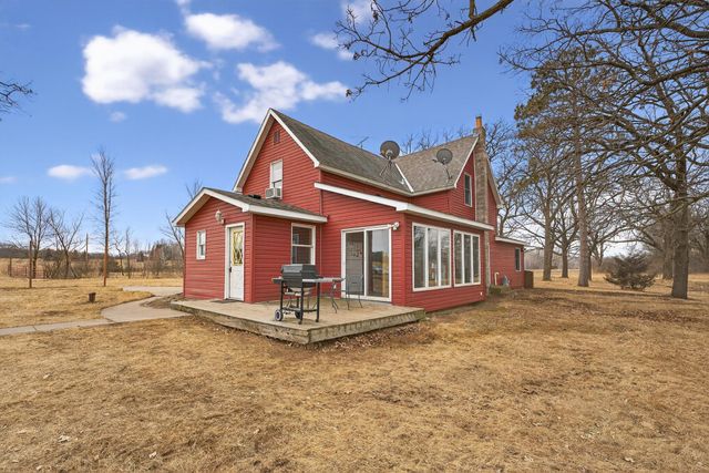 11216 St Croix Trail, North Branch, MN 55056