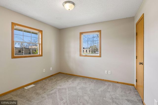 1112 Emerson Lane N, Brooklyn Center, MN 55430