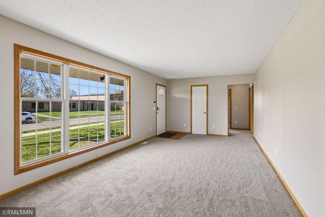 1112 Emerson Lane N, Brooklyn Center, MN 55430