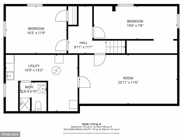1112 Emerson Lane N, Brooklyn Center, MN 55430