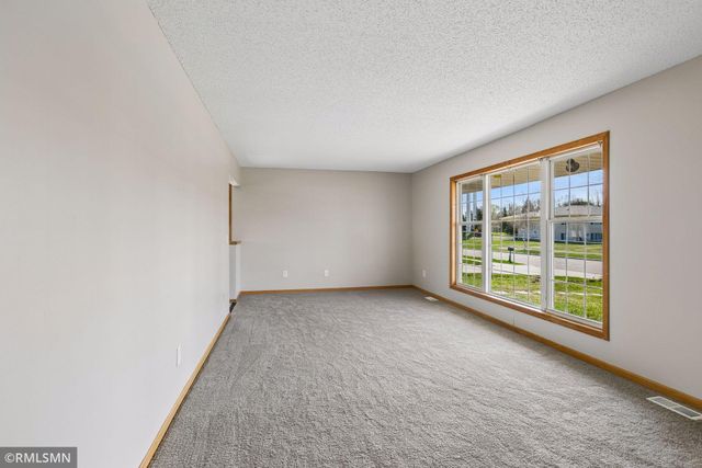1112 Emerson Lane N, Brooklyn Center, MN 55430