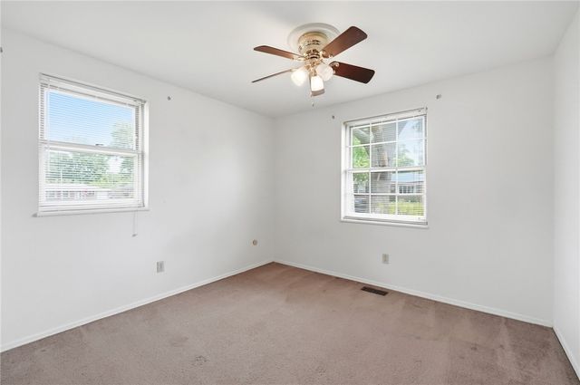 7137 Castlecrest Drive, Huber Heights, OH 45424