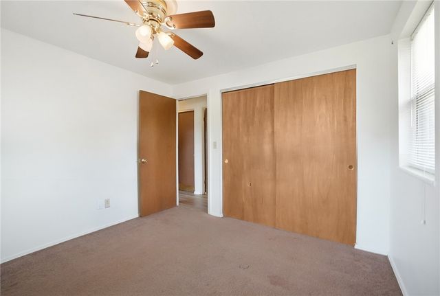 7137 Castlecrest Drive, Huber Heights, OH 45424