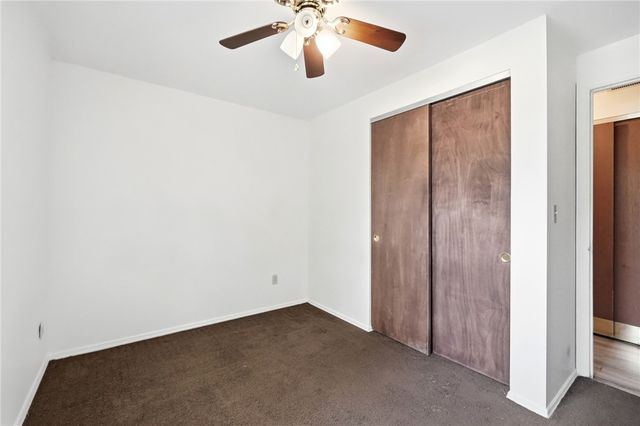 7137 Castlecrest Drive, Huber Heights, OH 45424