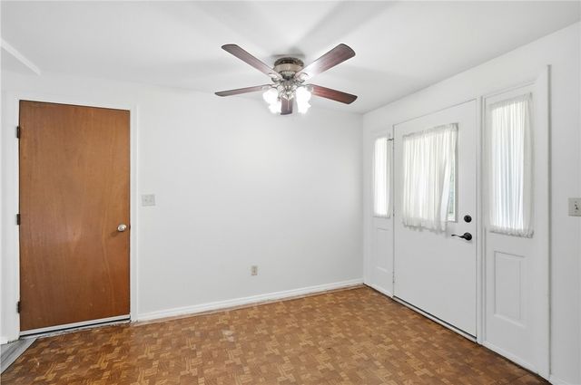 7137 Castlecrest Drive, Huber Heights, OH 45424