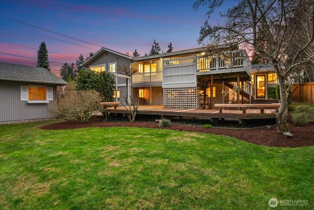 17925 72nd Avenue W, Edmonds, WA 98026