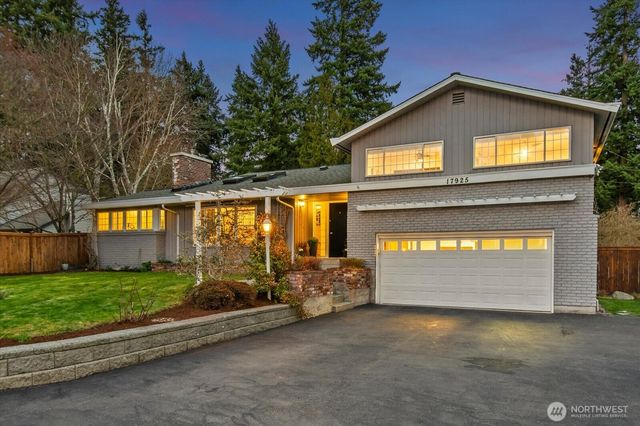 17925 72nd Avenue W, Edmonds, WA 98026