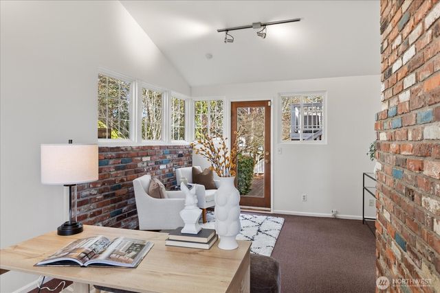 17925 72nd Avenue W, Edmonds, WA 98026