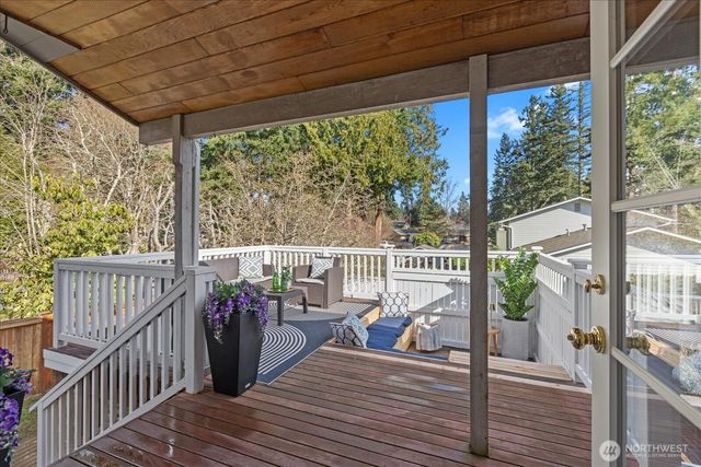 17925 72nd Avenue W, Edmonds, WA 98026