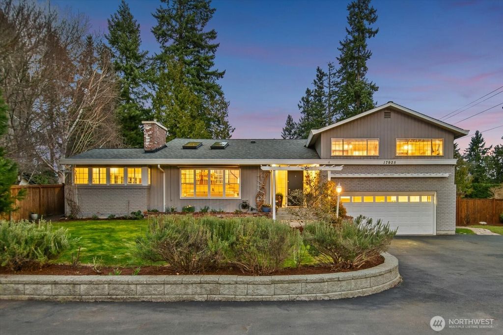 17925 72nd Avenue W, Edmonds, WA 98026