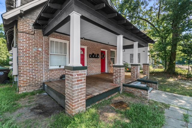 111 Mable St., Hattiesburg, MS 39401