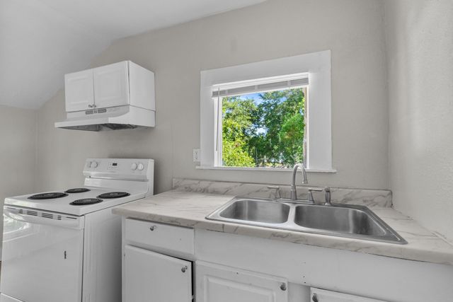 111 Mable St., Hattiesburg, MS 39401